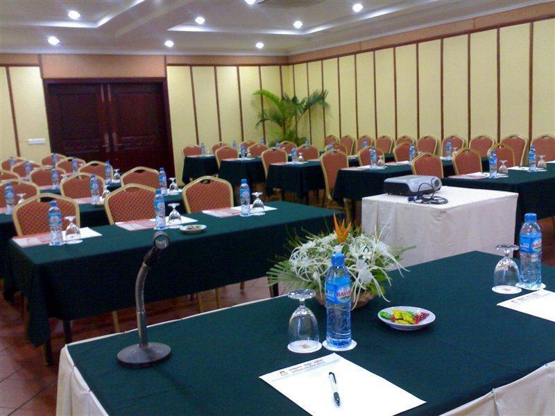 Apsara Holiday Hotel Siem Reap Exteriör bild